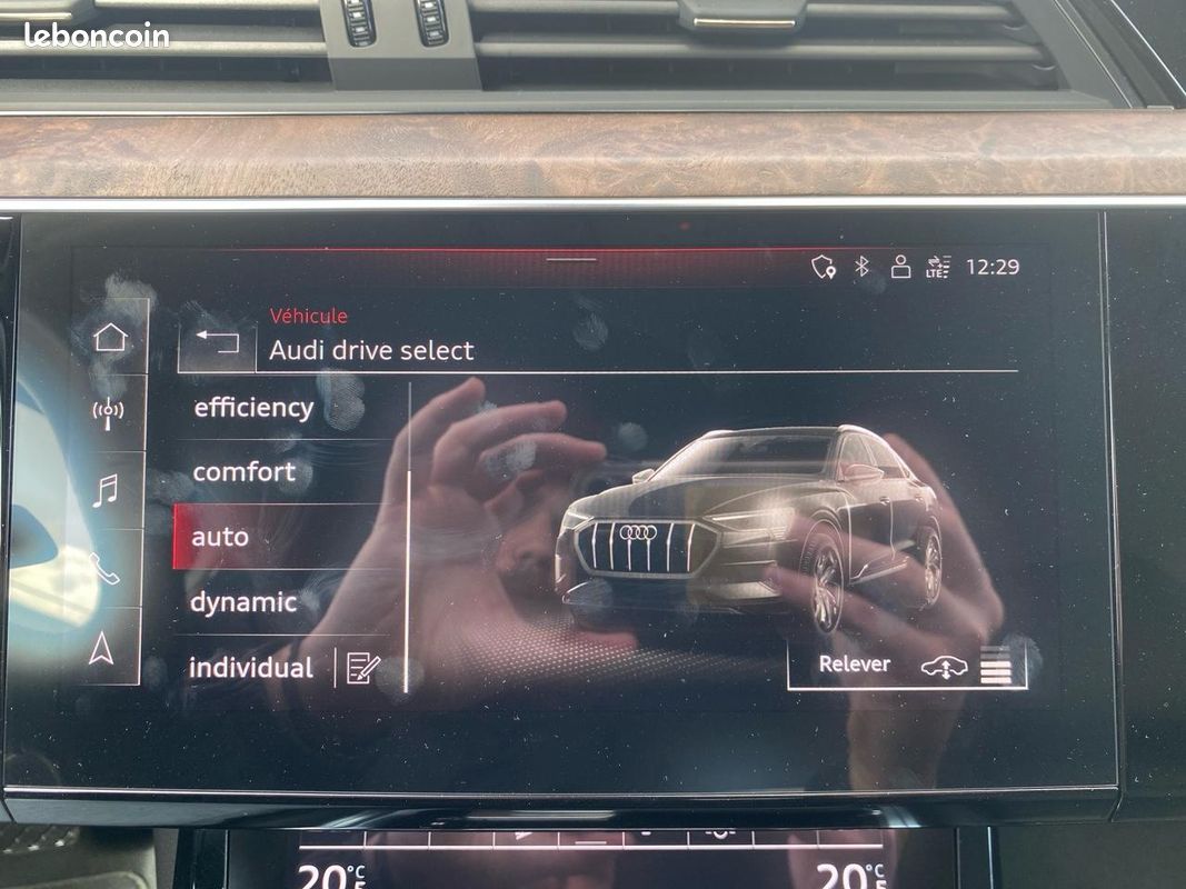 AUDI Q8 E-TRON 55 408 avus quattro (image 25)