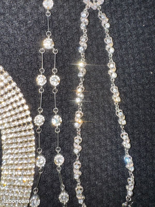 Collier fantaisie (image 2)