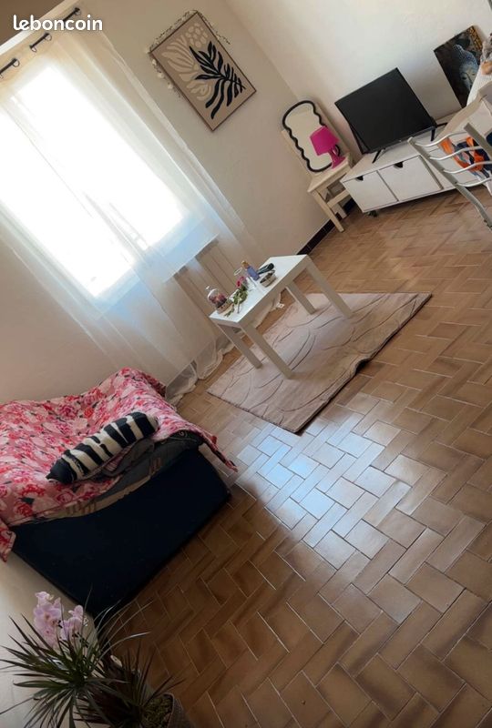 Appartement 1 pièce 45 m² · à Sisteron · 45 m² · 400 €/mois