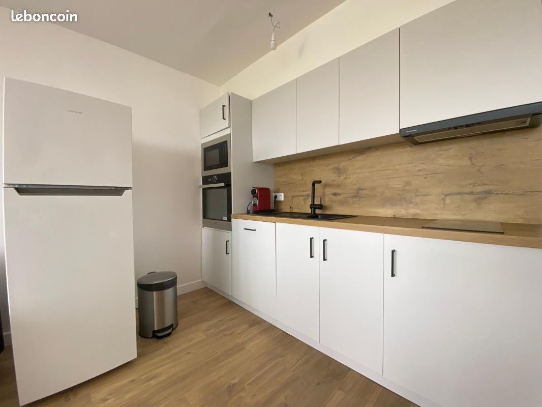 Appartement 3 pièces 49 m² · à Saint-Cyprien · 49 m² · 663 €/mois