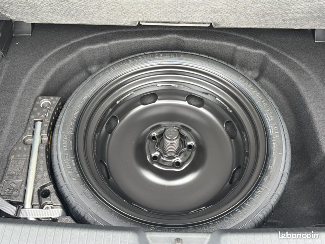 VOLKSWAGEN GOLF VIII 1.5 etsi evo2 116 life dsg7 (image 33)