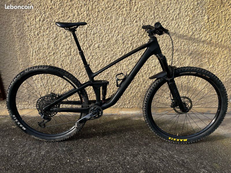 VTT CUBE stereo one44 (image 1)