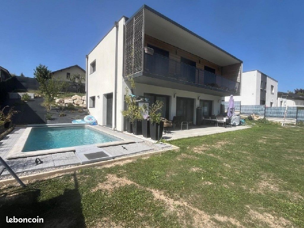 Maison 4 pièces 145 m² · à Saint-Cergues · 145 m² · 720 000 €