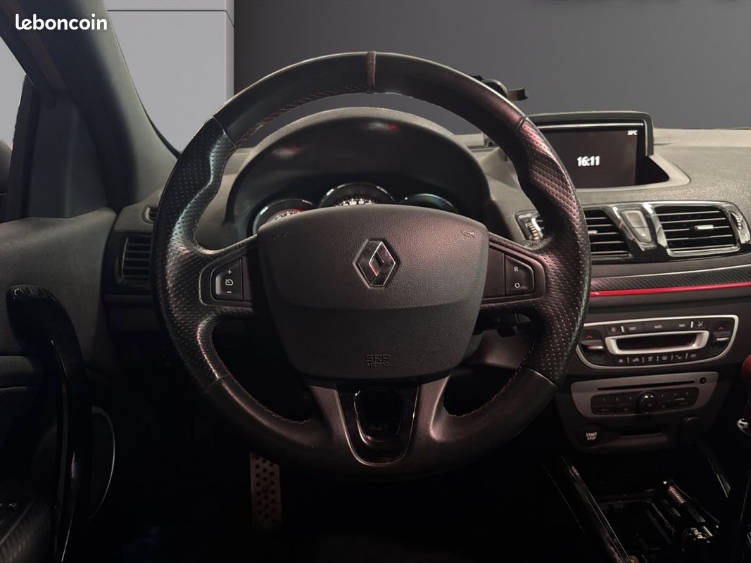 Renault megane iii coupe 2.0 16v rs cup (image 12)