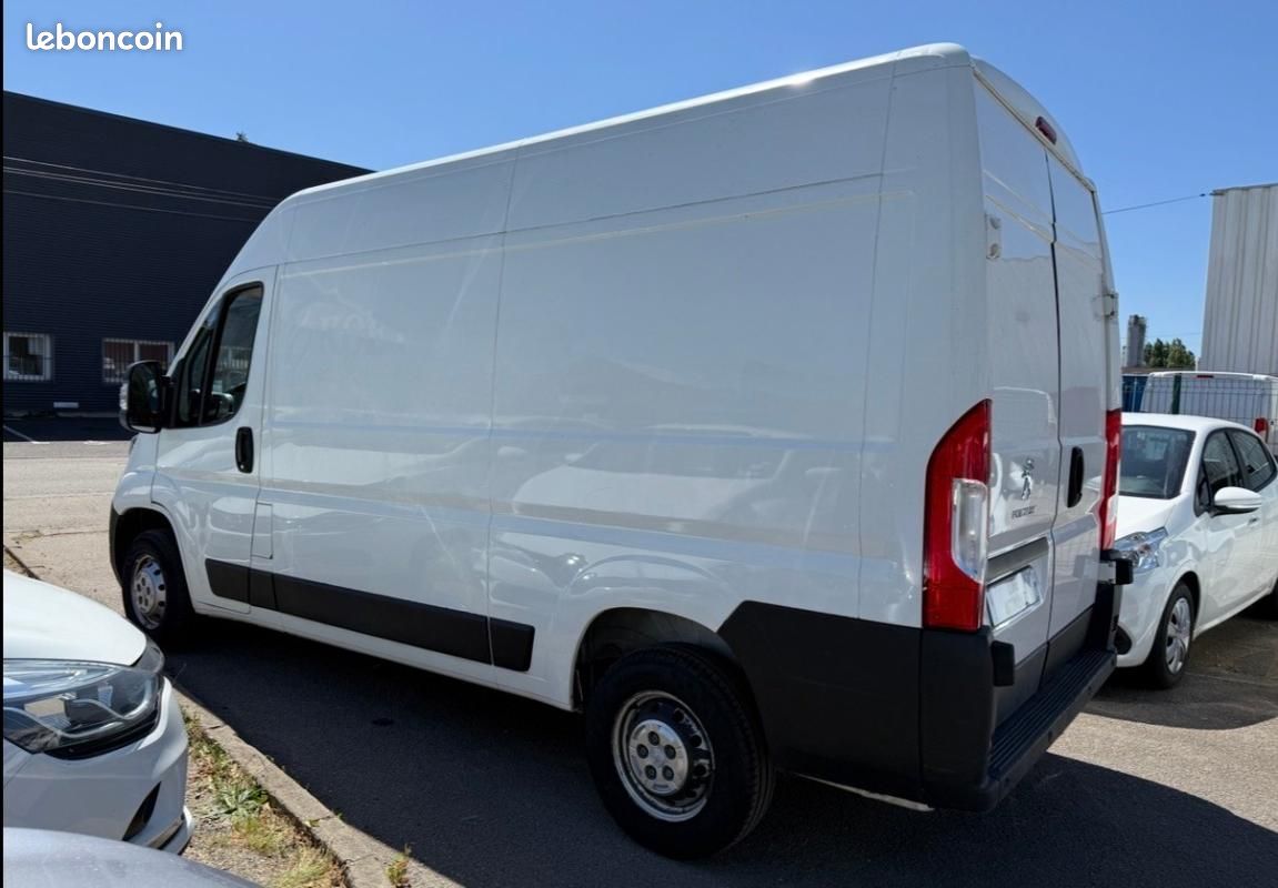 Peugeot Boxer FOURGON TOLE335 L2H2 bluehdi 120 PRO*2021* TVA RECUPERABLE (image 20)