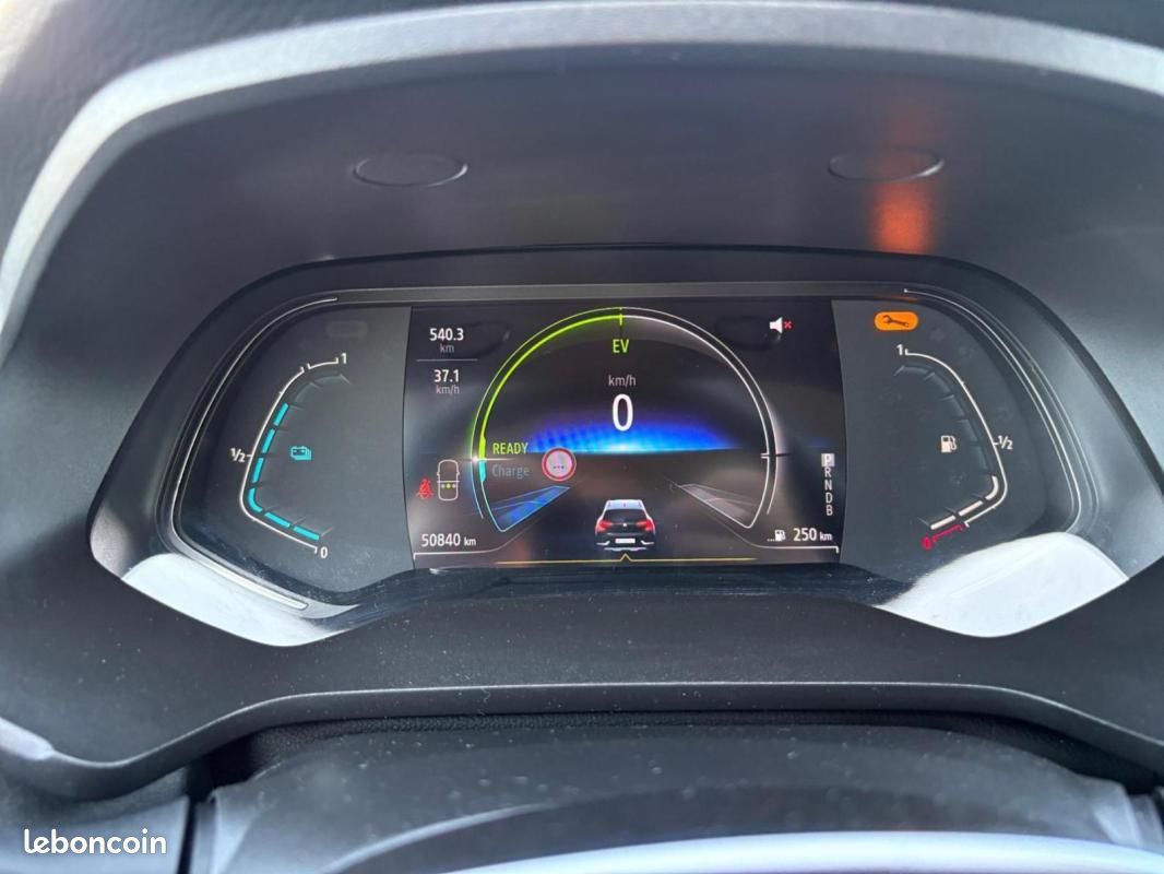Renault Captur E-Tech full hybrid 145 Evolution (image 21)