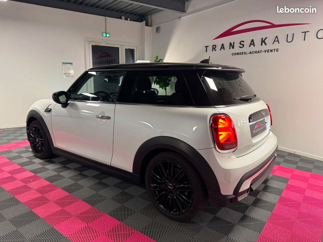 MINI HATCH 3 PORTES F56 LCI II Cooper 136 ch BVA7 Edition Camden (image 6)