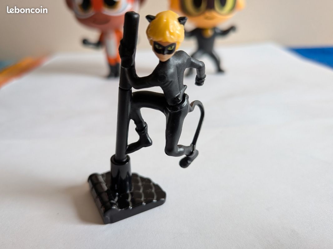 Lot 3 jouets Miraculous McDonald’s – Cat Noir & Rena Rouge (image 2)