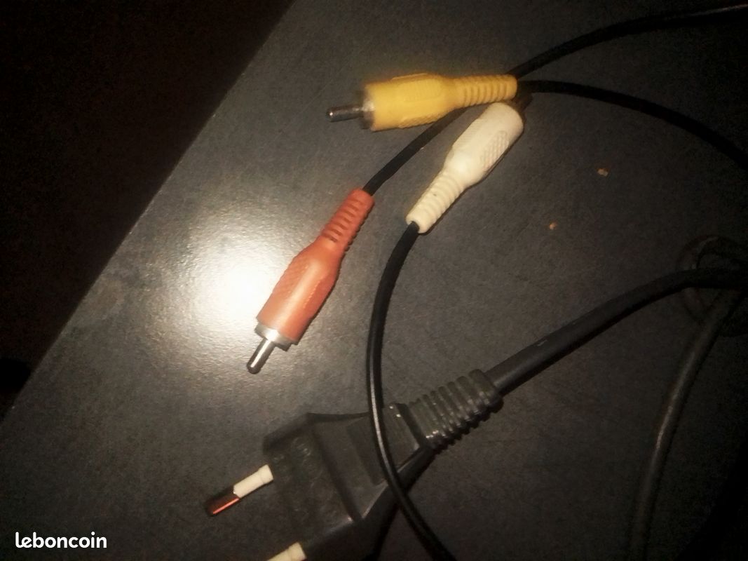 PlayStation 1 plus 1 manette (image 2)