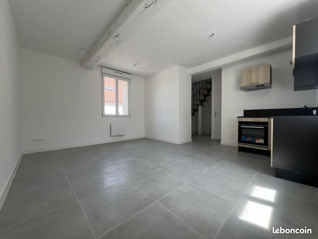 Appartement 2 pièces 51 m² · à Fleury-les-Aubrais · 51 m² · 590 €/mois