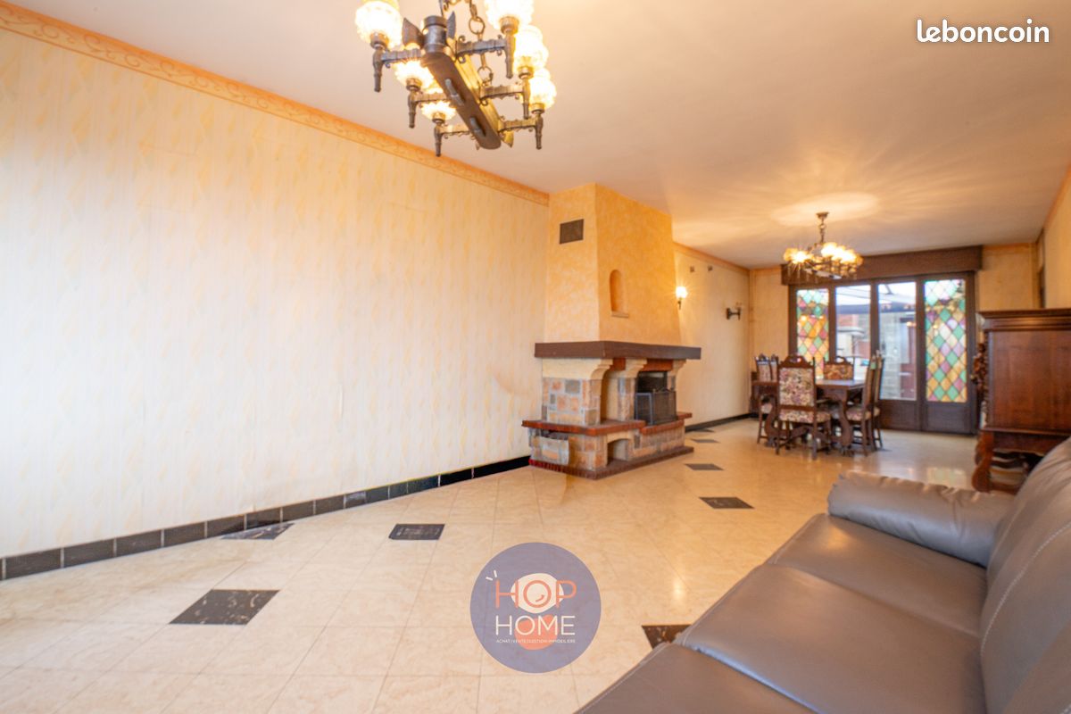 Maison 6 pièces 121 m² · à Wavrin · 121 m² · 320 000 €