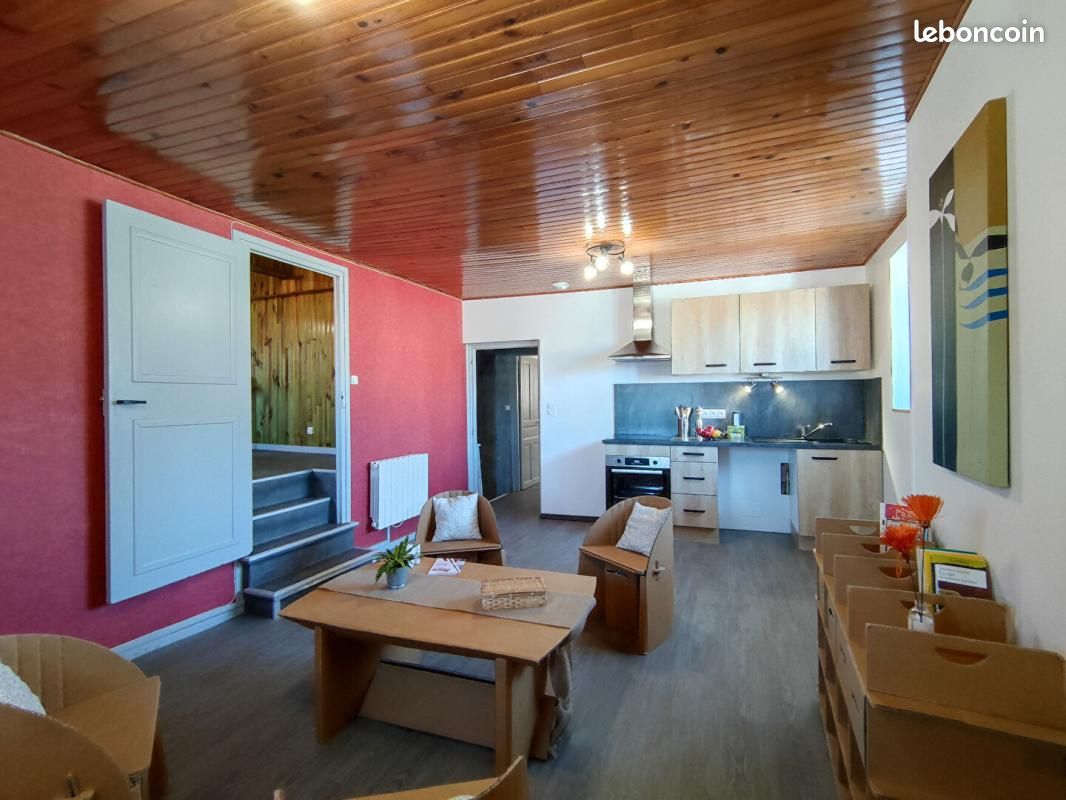 Appartement 4 pièces 67 m² · à Saint-Flour · 67 m² · 480 €