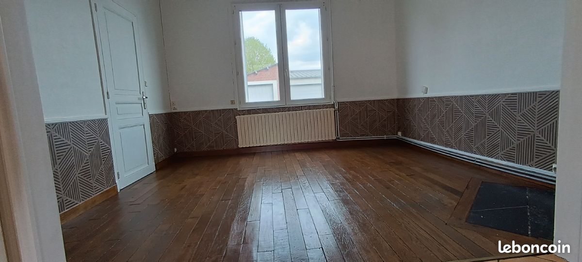 Maison 4 pièces 90 m² · à Chauny · 90 m² · 715 €/mois