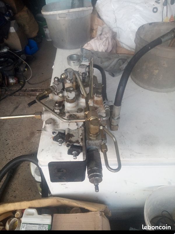 Distributeurs hydraulique bobcat (image 2)