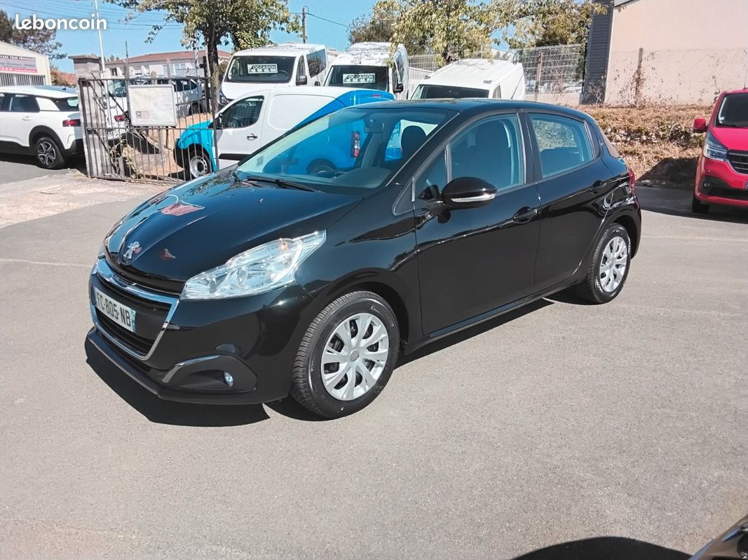Peugeot 208 1.5 bluehdi 100cv active 5 places Boîte 6 vitesses (image 1)