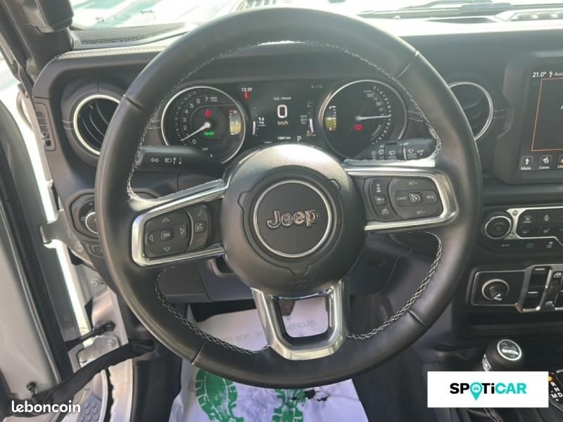 Jeep Wrangler Unlimited 2.0 T 380ch 4xe Overland Command-Trac MY23 (image 13)