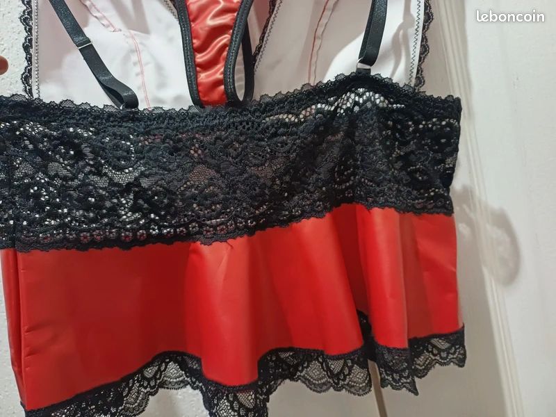 Bel ensemble lingerie (neuf) (image 7)