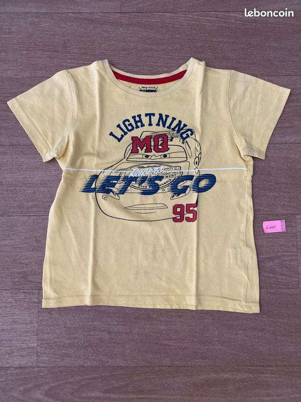 Tee-shirts manches courtes 6ans (image 1)