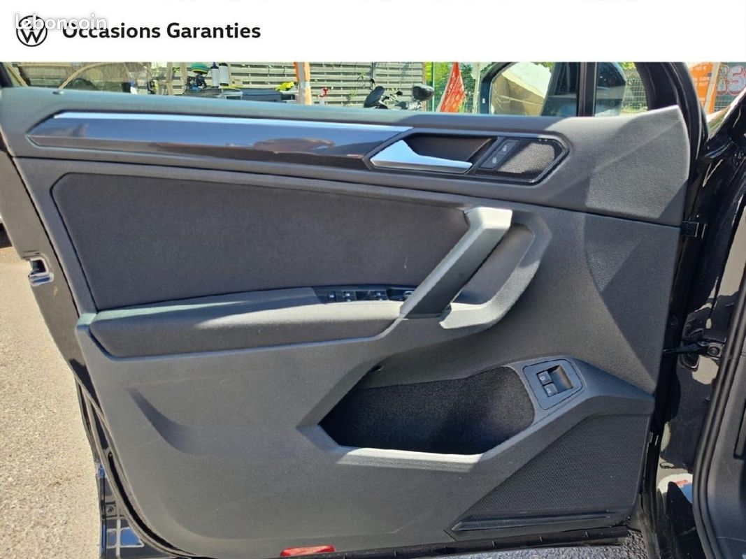 Volkswagen Tiguan 1.4 eHybrid 245ch Life Plus DSG6 (image 20)