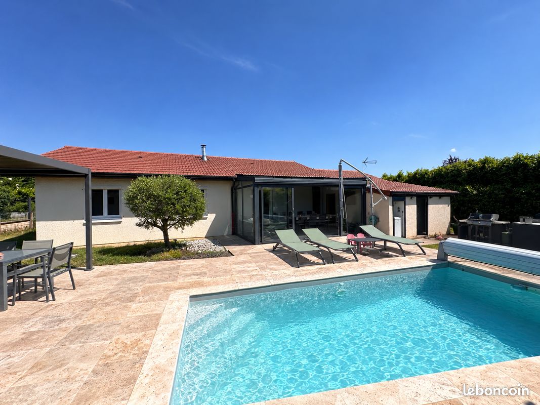 Maison 4 pièces 105 m² · à Charvieu-Chavagneux · 105 m² · 376 000 €