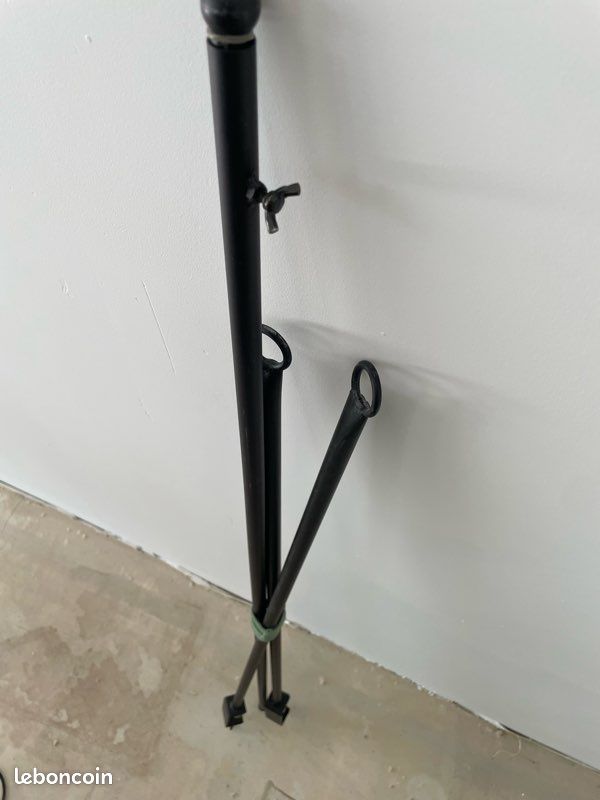 Barre décorative / suspension table métal (image 6)