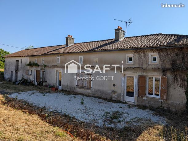Longère 5 pièces 143 m²