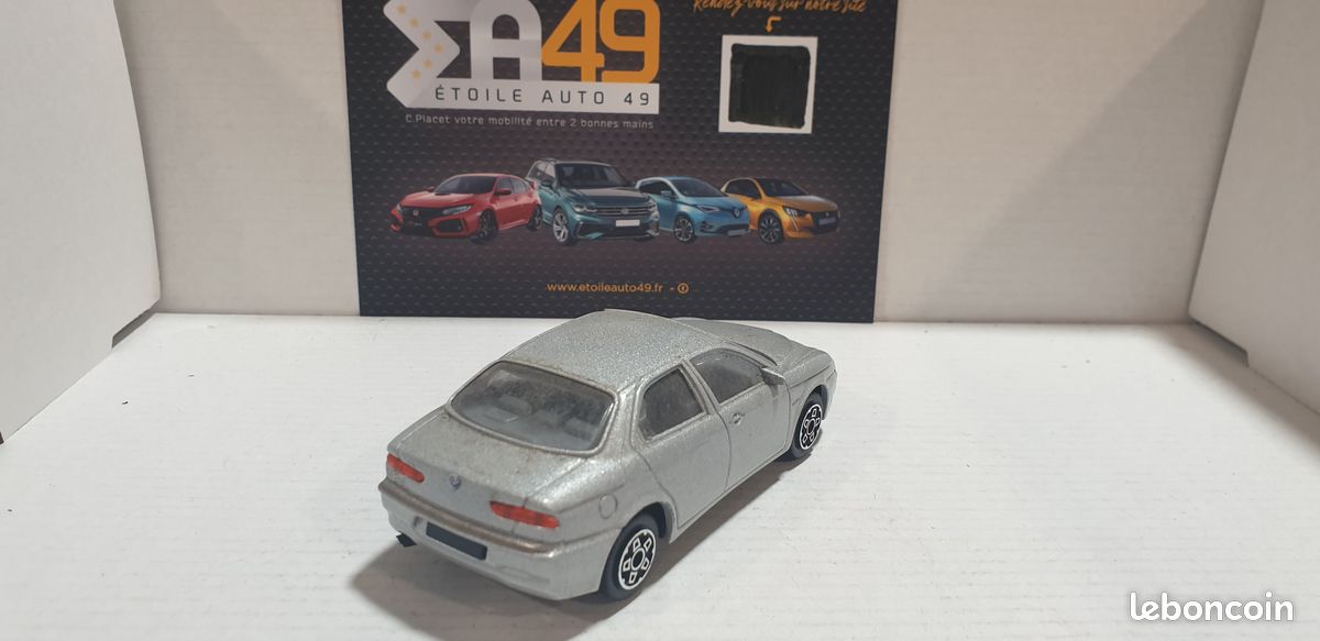Modellino Alfa Romeo 156 Scala 1/43 – Burago, Colore Grigia, Nuovo - Foto 4