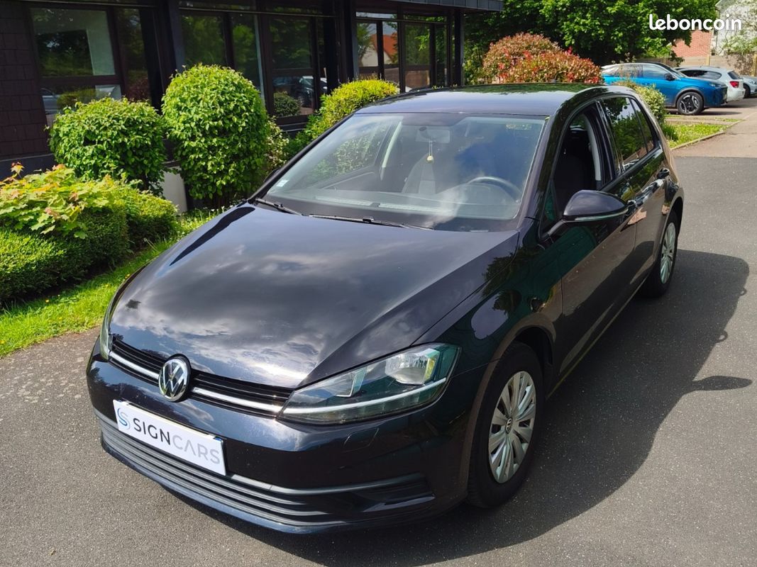 VOLKSWAGEN GOLF 1.6 TDI 115 FAP DSG7 Confortline (image 8)