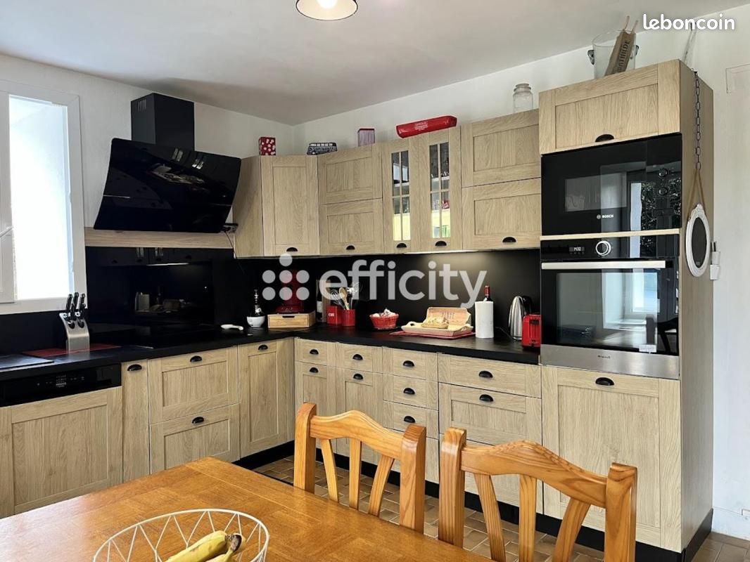 Maison 3 pièces 124 m² · à Mortagne-sur-Gironde · 124 m² · 255 000 €