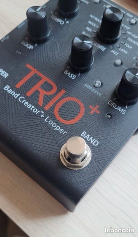 Pédale DigiTech TRIO+ - Crée Ton Groupe De Batterie Et Basse + Looper Pour Guitare