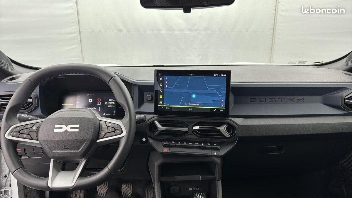 DACIA Duster Mild Hybrid 140 Journey (image 14)