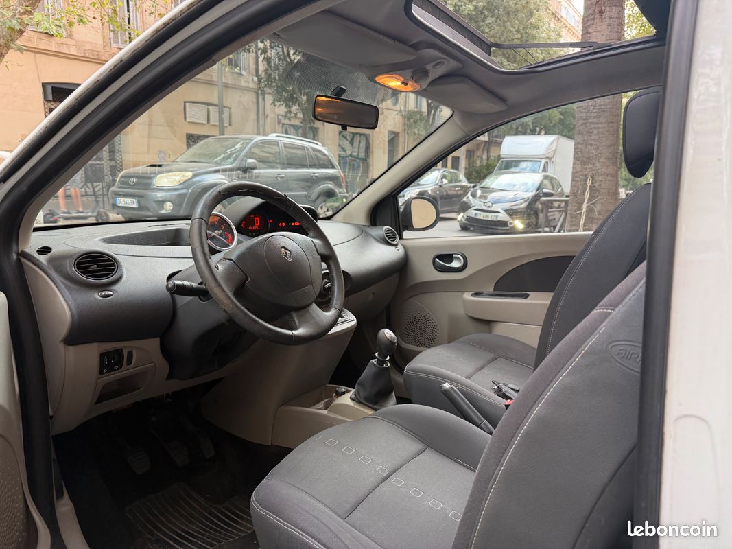 Renault twingo ii 1.2 75 2009 (image 5)