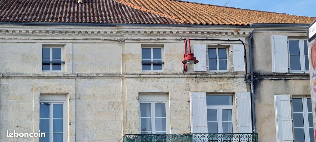 Appartement 3 pièces 65 m² · à Pont-l'Abbé-d'Arnoult · 65 m² · 620 €
