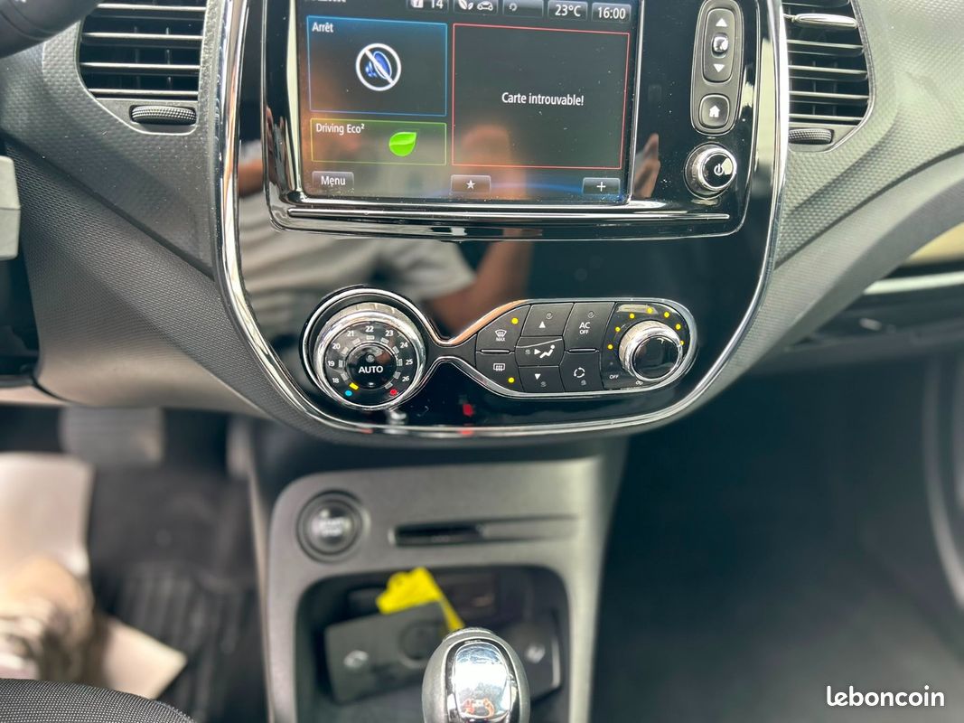 Renault CAPTUR Intens (image 24)