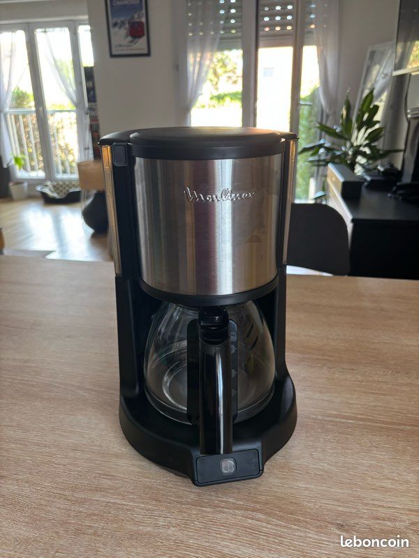 Cafetière filtre Moulinex Subito Select FG370811 – Inox ☕ (image 1)