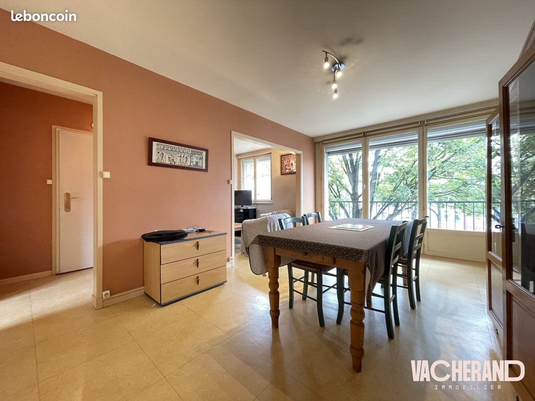 Appartement 4 pièces 80 m² · à Lille · 80 m² · 196 100 €