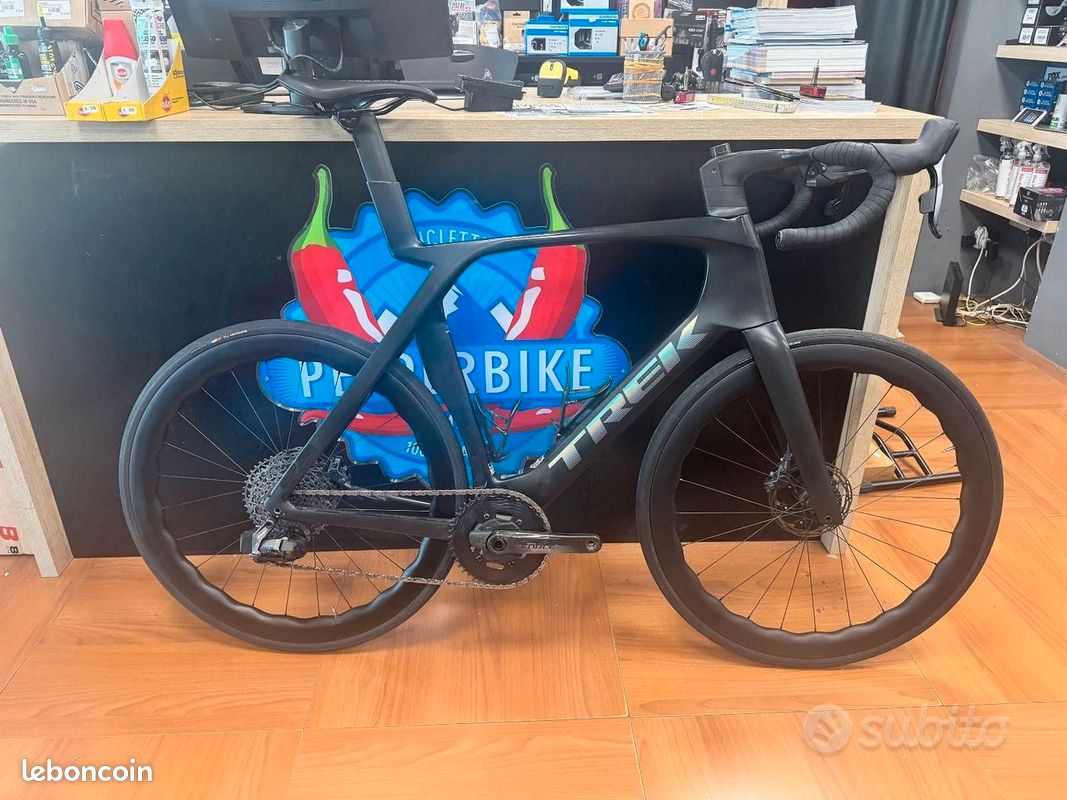 TREK MADONE SLR ETAP GEN Vélo de route course Sram Rival