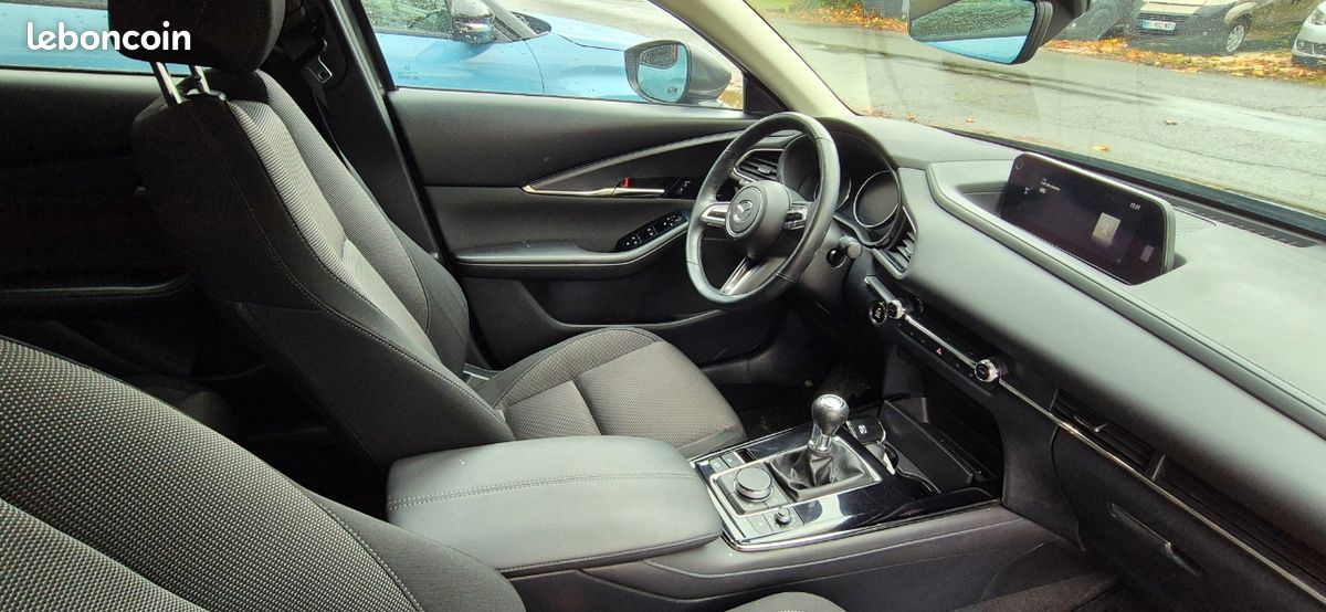 Mazda CX-30 2.0 e-SKYACTIV-G M-Hybrid 122ch EXCLUSIVE-LINE (image 3)