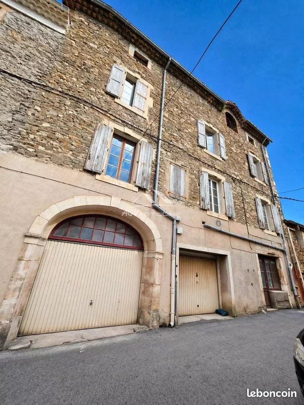 Immeuble 25 pièces 490 m² · à Saint-Ambroix · 490 m² · 108 000 €