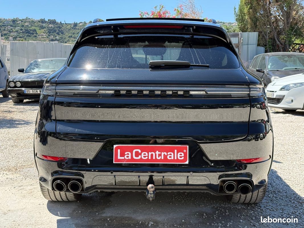 Porsche cayenne gts full option 2024 (image 5)