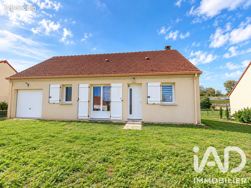Maison 3 pièces 71 m² · à Courtemont-Varennes · 71 m² · 165 000 €