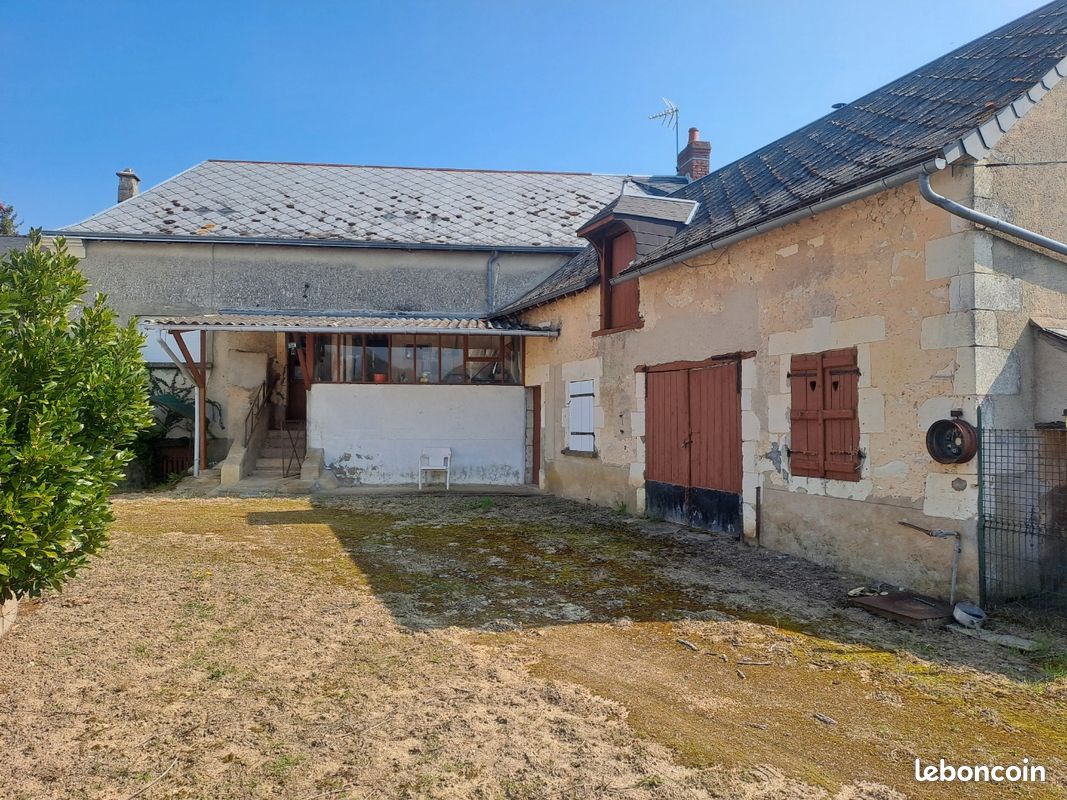 Maison 4 pièces 82 m² · à Noyant-Villages · 82 m² · 60 000 €