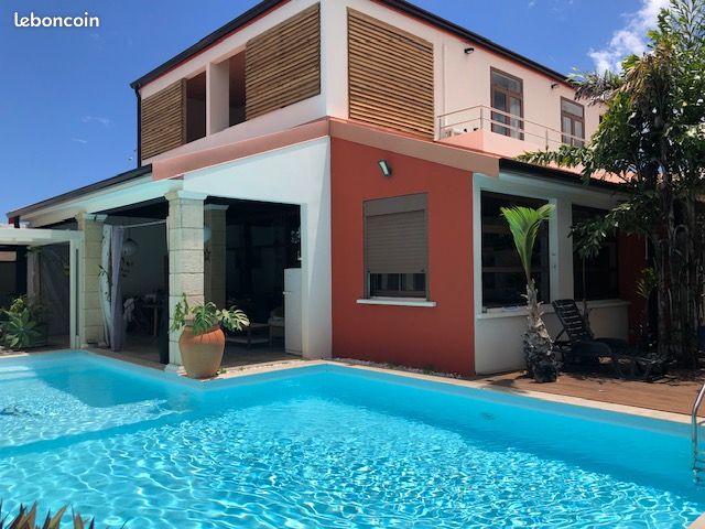 Maison 6 pièces 200 m² · à La Possession · 200 m² · 529 000 €