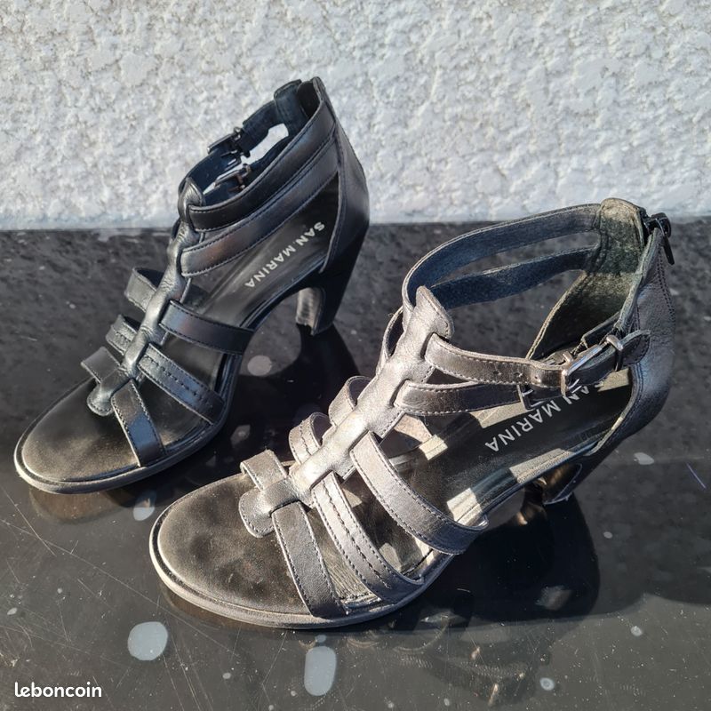 Chaussures San Marina Sandales San Marina Sandales San Marina Noir