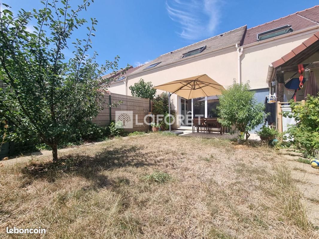 Maison 5 pièces 96 m² · à Saint-Ouen-l'Aumône · 96 m² · 299 000 €