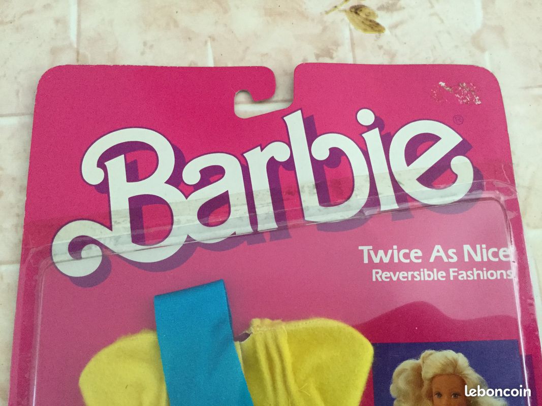 Twice as Nice - K Reversible Fashions Asst - 4891 BarbiePedia