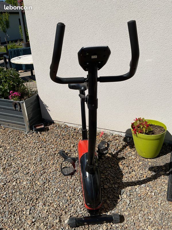 Vélo d appartement (image 1)