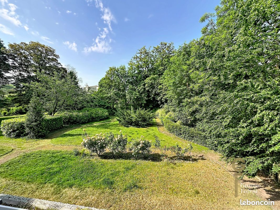 Appartement 5 pièces 123 m² · à La Madeleine · 123 m² · 499 000 €