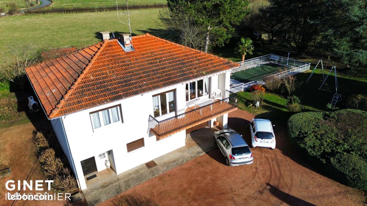 Maison 5 pièces 100 m² · à Riorges · 100 m² · 289 000 €