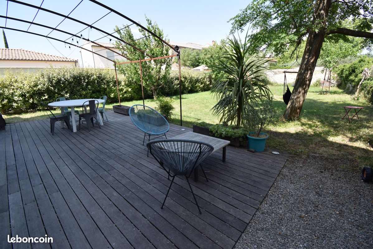 Maison 4 pièces 120 m² · à Pernes-les-Fontaines · 120 m² · 320 000 €